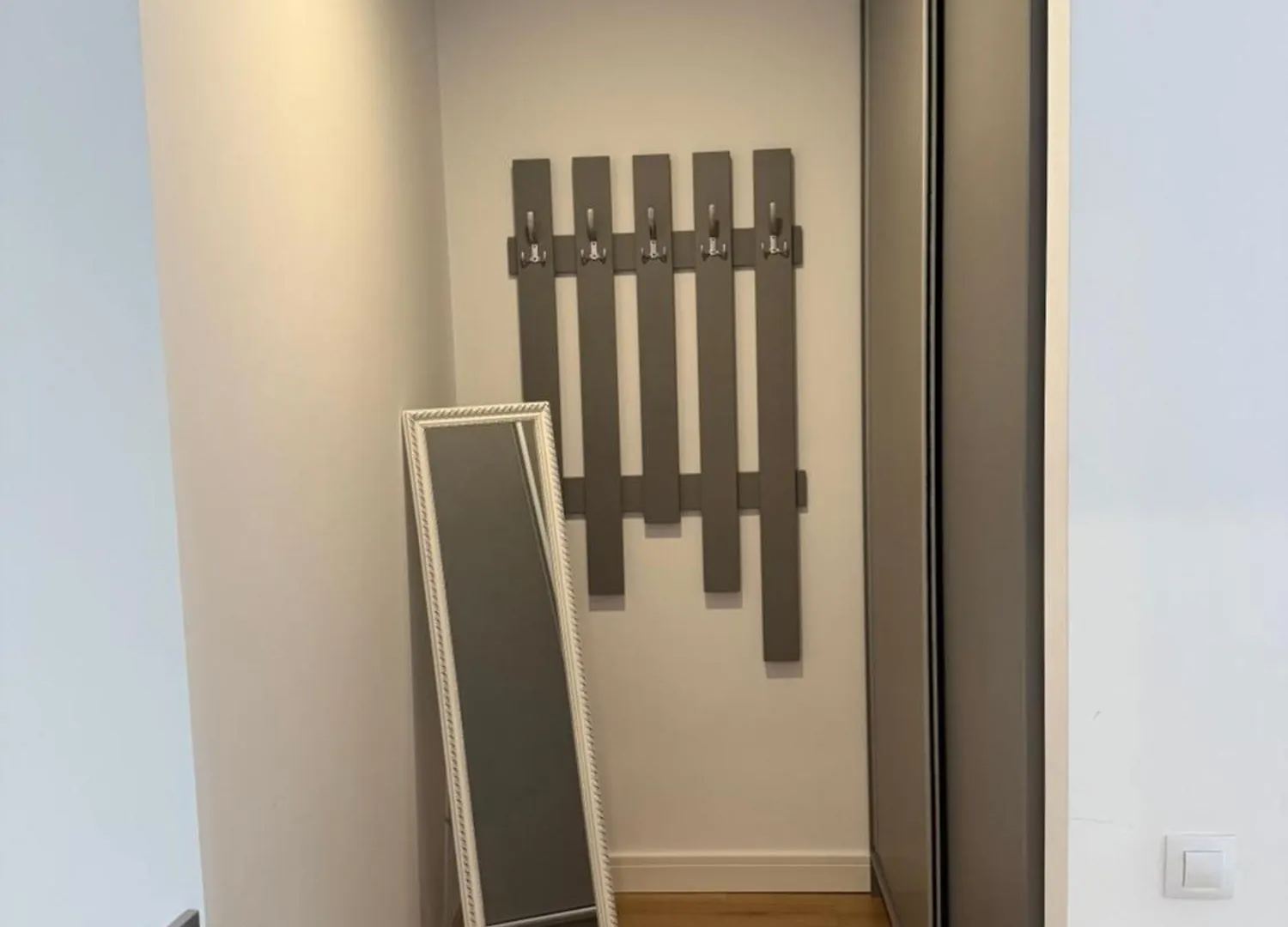 Onix Park Complex Elegant Apartment With Parking & Self Check In Bucharest Romania