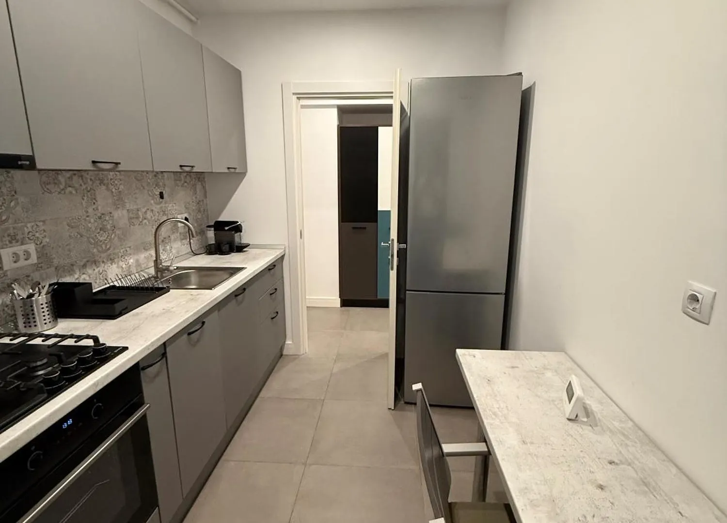 Onix Park Complex Elegant Apartment With Parking & Self Check In Bucharest