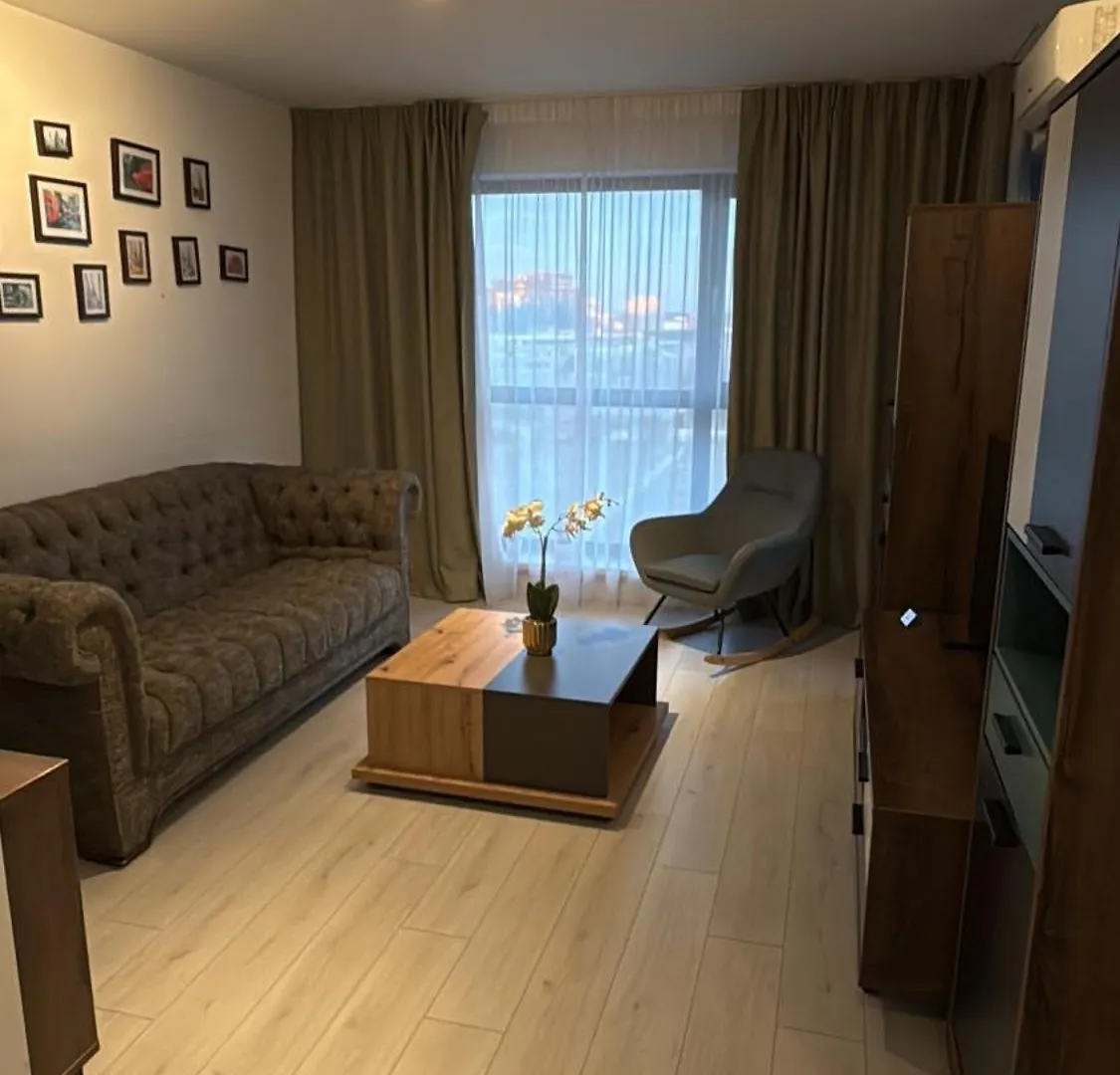 Onix Park Complex Elegant Apartment With Parking & Self Check In Bucharest Romania