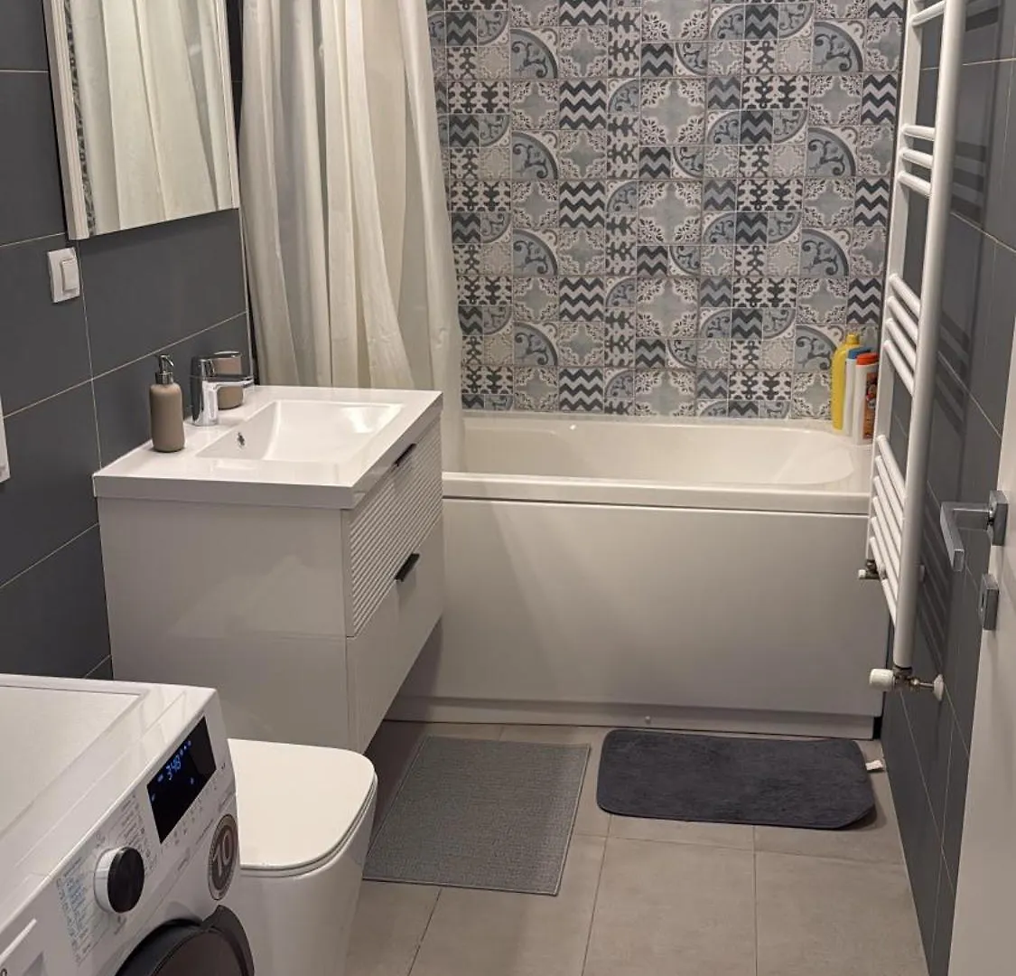 Onix Park Complex Elegant Apartment With Parking & Self Check In Bucureşti 0*,  România